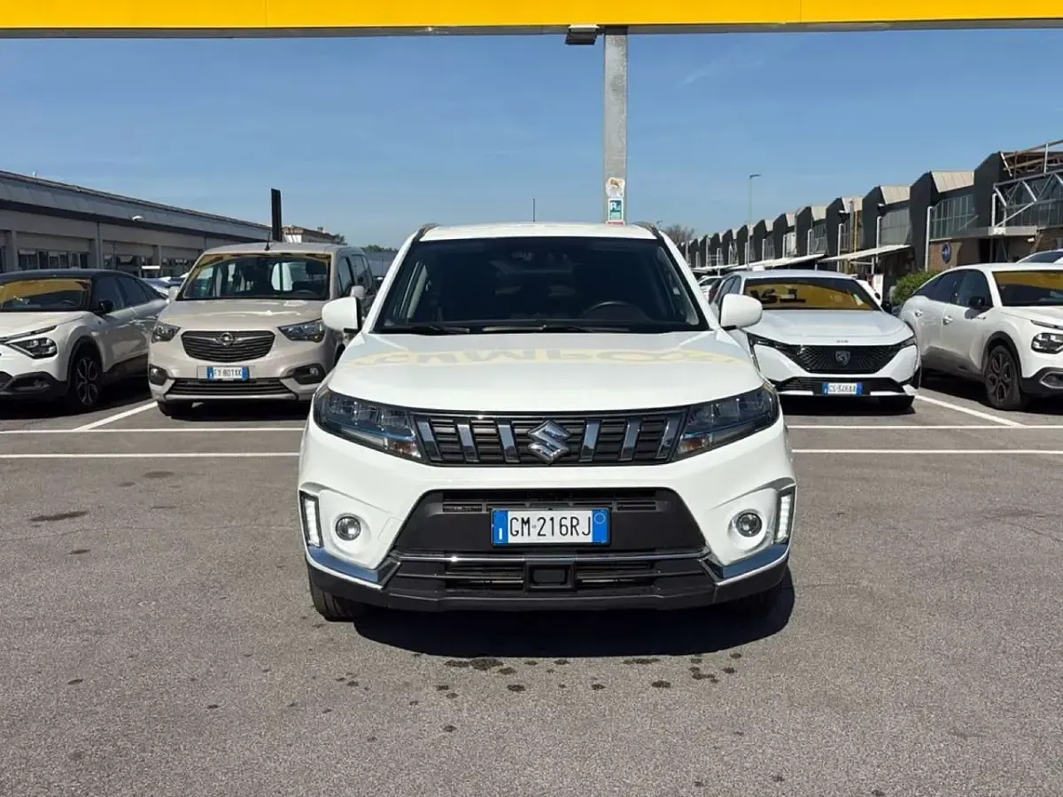 Usata Suzuki Vitara Cool 129 CV (94 kW) 2023 Grigio SUV