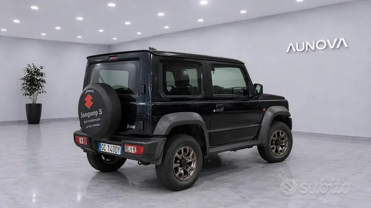 Usata Suzuki Jimny 102 CV (75 kW) 2020 Nero SUV