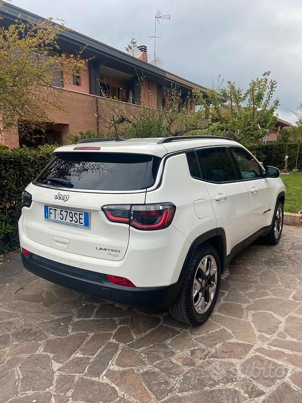 Usata Jeep Compass Limited 140 CV (102 kW) 2019 Bianco SUV