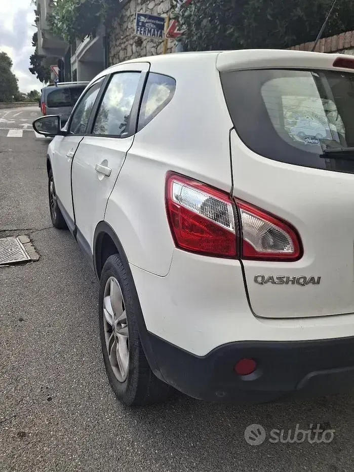 Usata Nissan Qashqai 117 CV (86 kW) 2012 Bianco SUV