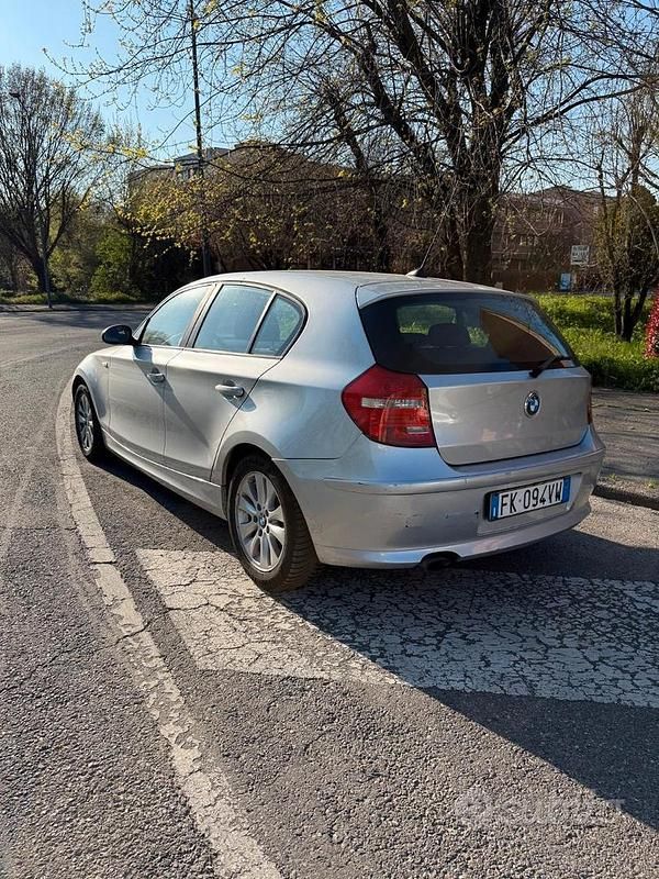 Usata BMW 116 2009 Grigio Utilitaria