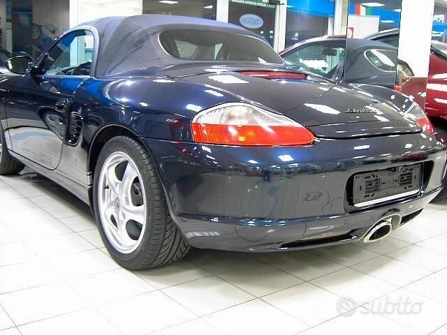 Usata Porsche Boxster 228 CV (167 kW) 2003 Blu met. Cabrio