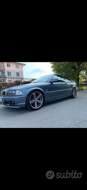 Usata BMW 318 Efficient Dynamics 118 CV (86 kW) 2000 Coupé