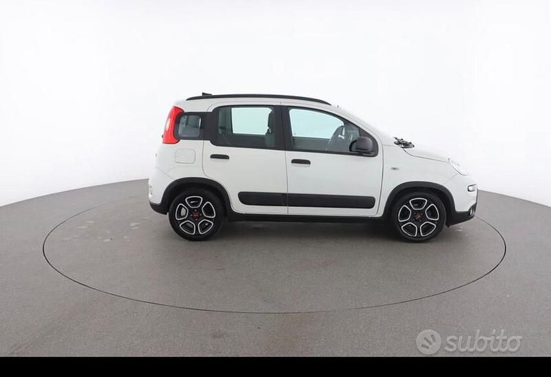 Usata Fiat Panda 70 CV (51 kW) 2021 Bianco Utilitaria