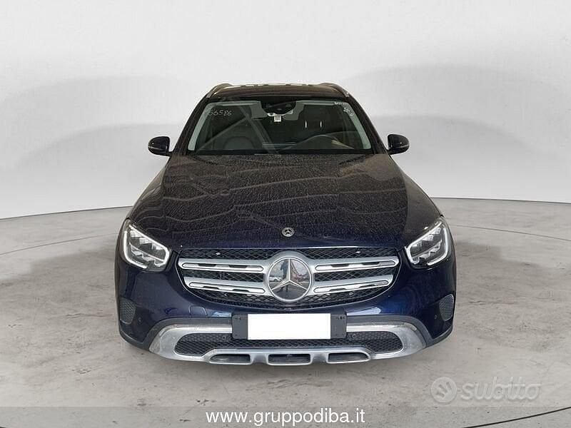 Usata Mercedes GLC200 163 CV (119 kW) 2020 Blu SUV