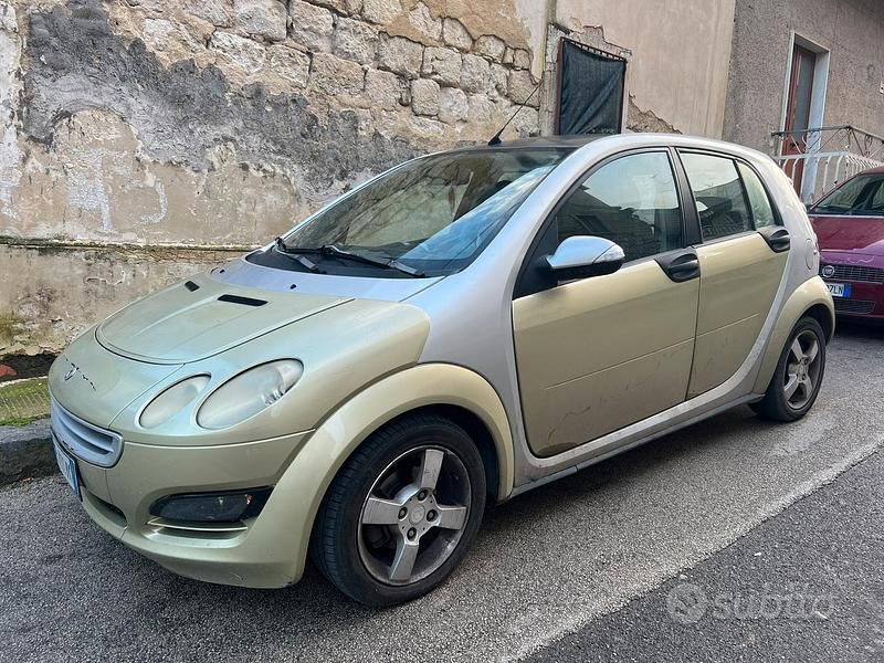 Usata Smart ForFour 2004 Utilitaria