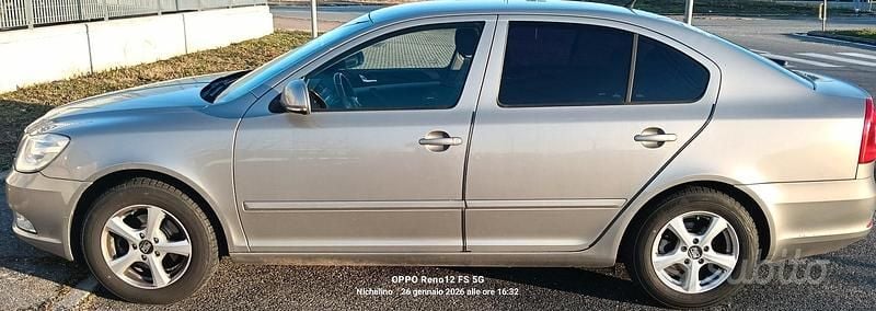 Usata Skoda Octavia 102 CV (75 kW) 2012 Grigio Berlina