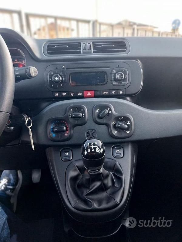 Usata Fiat Panda 69 CV (50 kW) 2018 Utilitaria