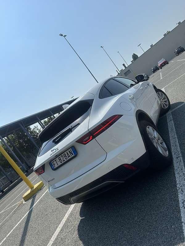 Usata Jaguar E-Pace SE 150 CV (110 kW) 2018 Bianco SUV