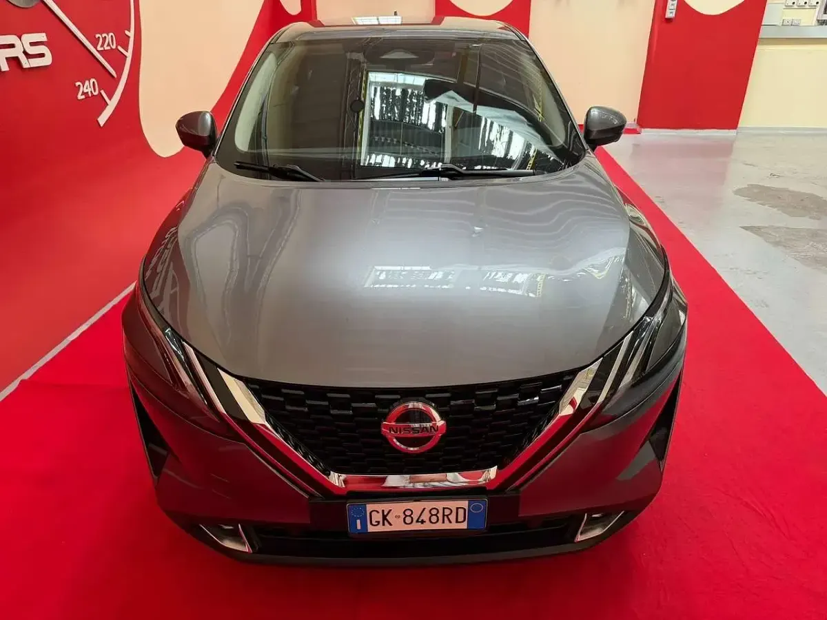 Usata Nissan Qashqai 140 CV (102 kW) 2022 Argento SUV