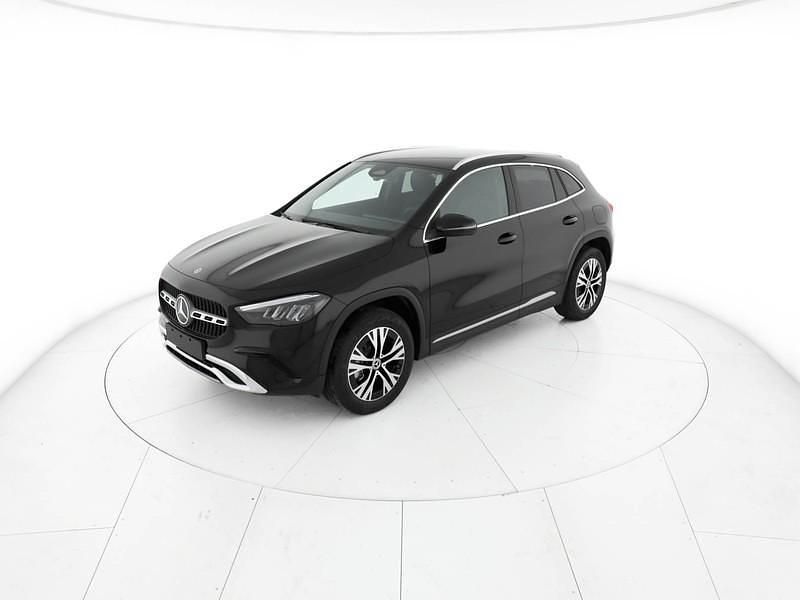 Nuova Mercedes GLA200 Progressive 150 CV (110 kW) 2026 Nero SUV
