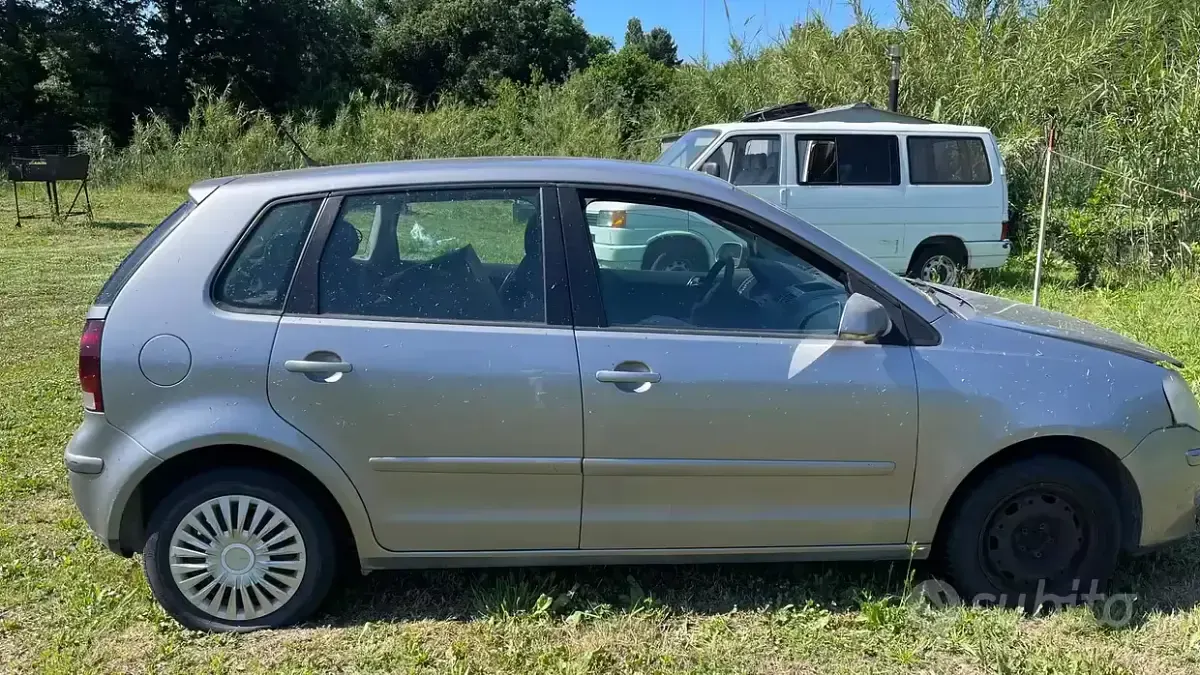 Usata VW Polo 75 CV (55 kW) 2006 Grigio Utilitaria
