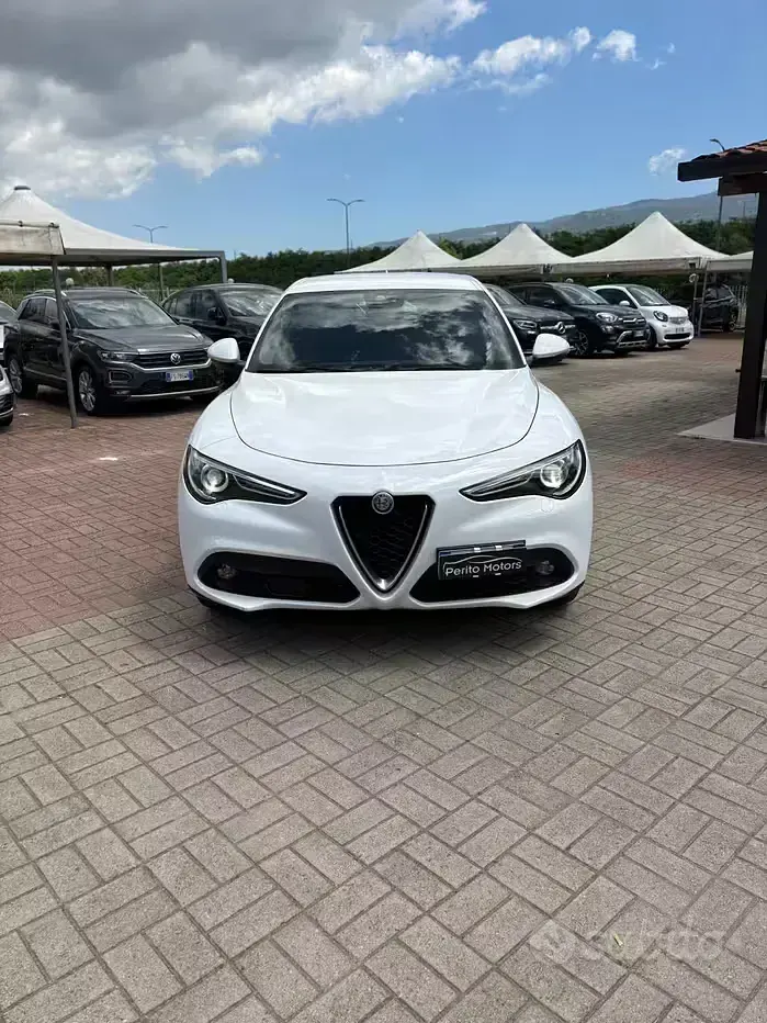 Usata Alfa Romeo Stelvio 179 CV (131 kW) 2018 Bianco SUV