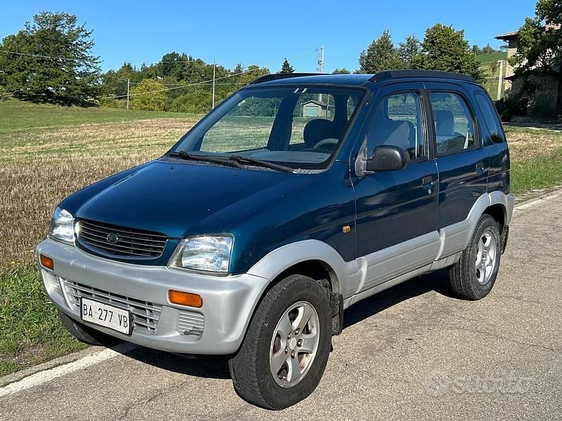 Verde Usata 1998 Daihatsu Terios SUV | 1290 € (Super prezzo) - Immagine 1/4