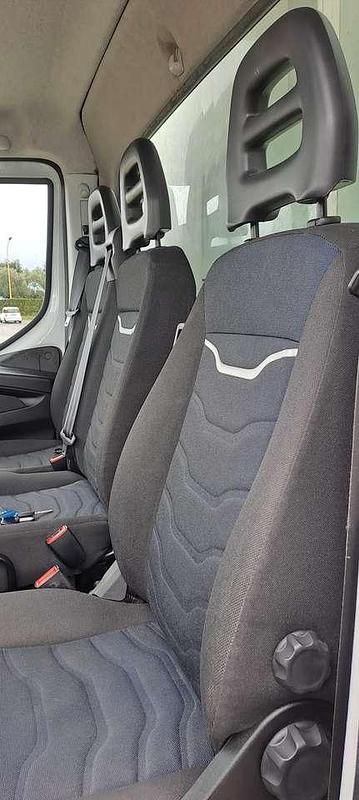 Usata Iveco Daily 160 CV (117 kW) 2020 Bianco Furgone