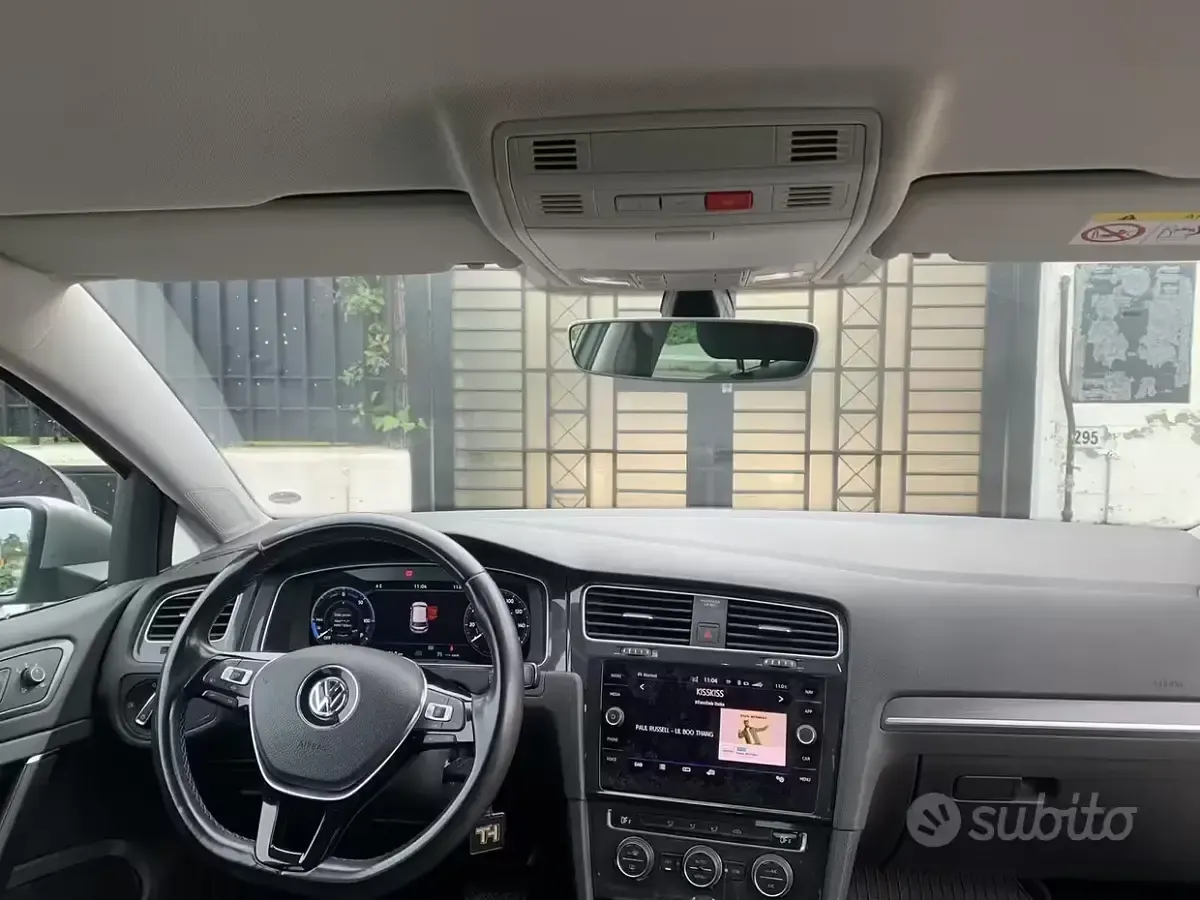 Usata VW e-Golf 100 kW (136 CV) 2019 Grigio Utilitaria