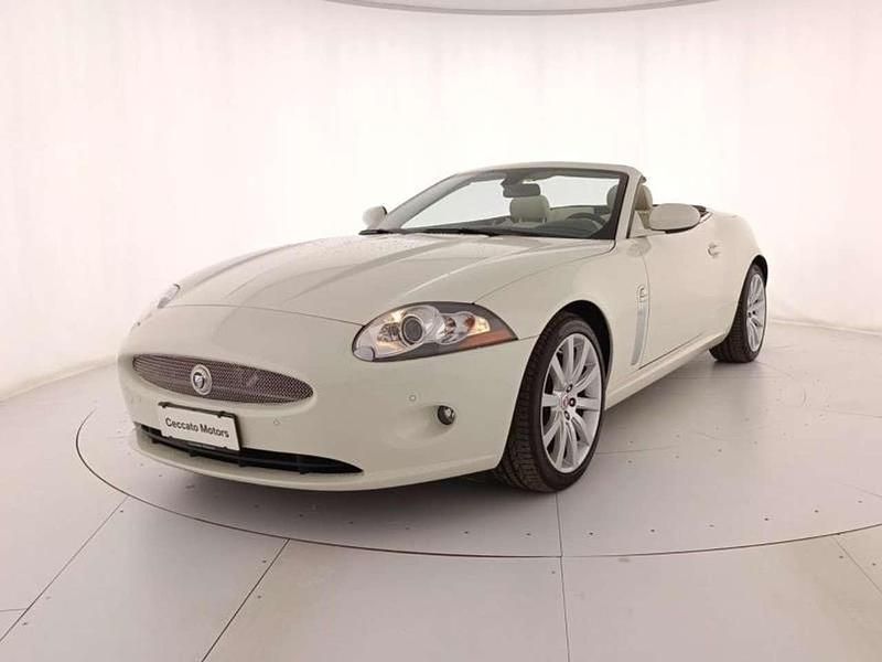 Bianco Usata 2008 Jaguar XK Cabrio | 38.300 € (Buon prezzo) - Immagine 1/4