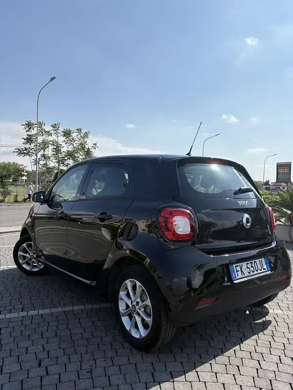 Usata Smart ForFour 71 CV (52 kW) 2017 Utilitaria