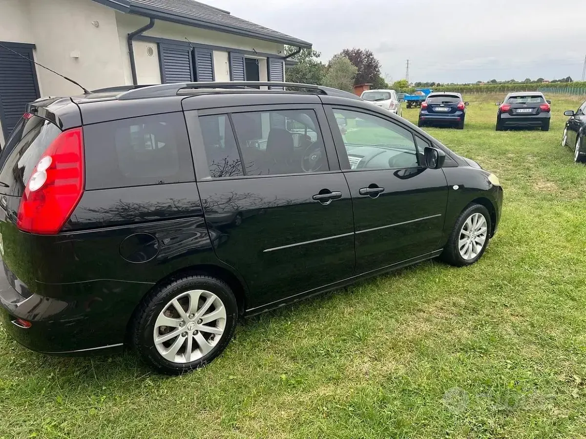 Usata Mazda 5 Active 110 CV (80 kW) 2007 Nero Monovolume