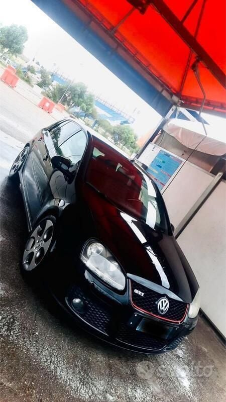 Nero Usata 2007 VW Golf V GTI Tre volumi | 6250 € (Super prezzo) - Immagine 1/4