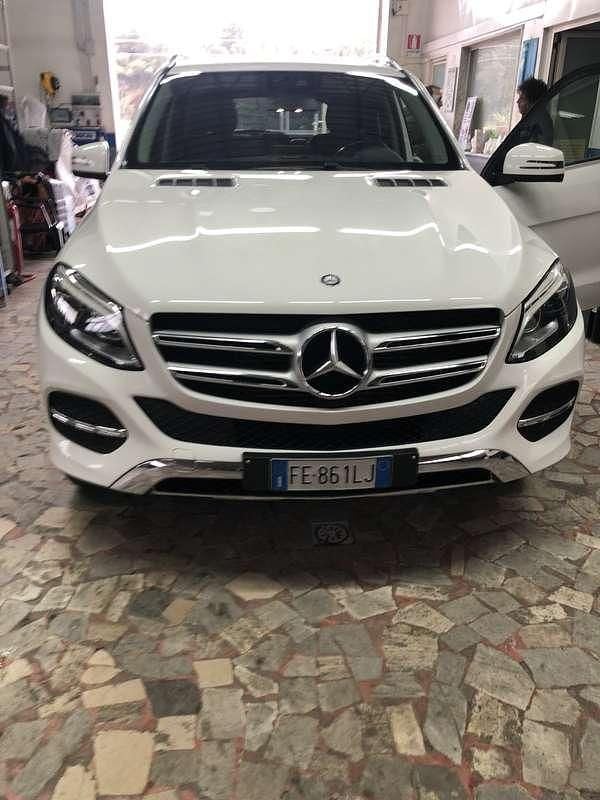 Usata Mercedes GLE250 204 CV (150 kW) 2016 Bianco SUV