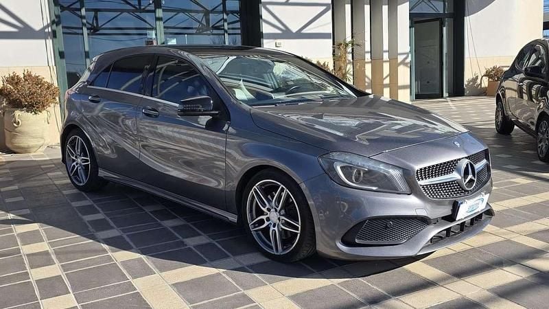 Usata Mercedes A220 170 CV (125 kW) 2013 Grigio Berlina