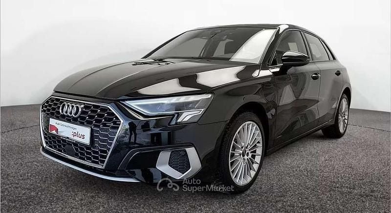 Nero Usata 2022 Audi A3 Ambiente Berlina | 21.990 € (Super prezzo) - Immagine 1/4