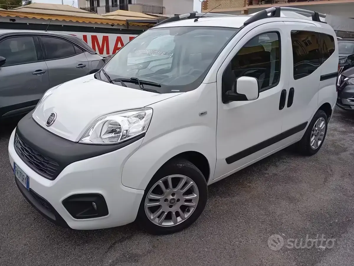 Usata Fiat Qubo Lounge 80 CV (58 kW) 2018 Bianco Monovolume