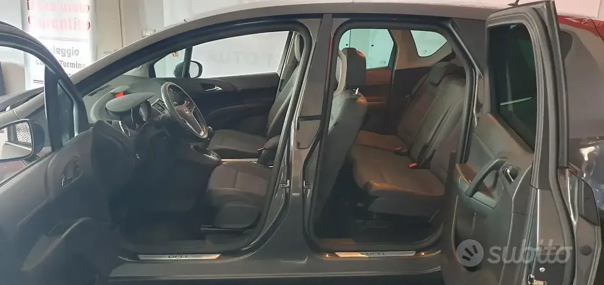 Usata Opel Meriva Cosmo 95 CV (69 kW) 2015 Grigio Monovolume