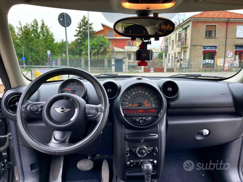 Usata Mini Cooper D Countryman 111 CV (81 kW) 2016 Grigio SUV