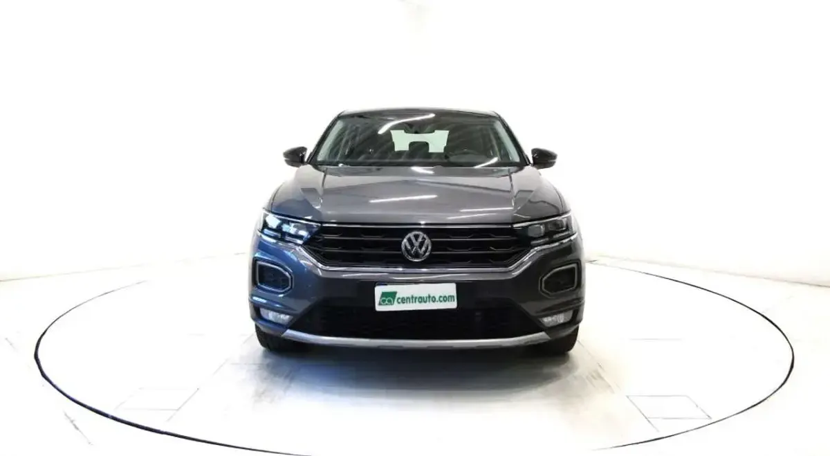 Usata VW T-Roc Advance 150 CV (110 kW) 2020 Grigio/nero SUV