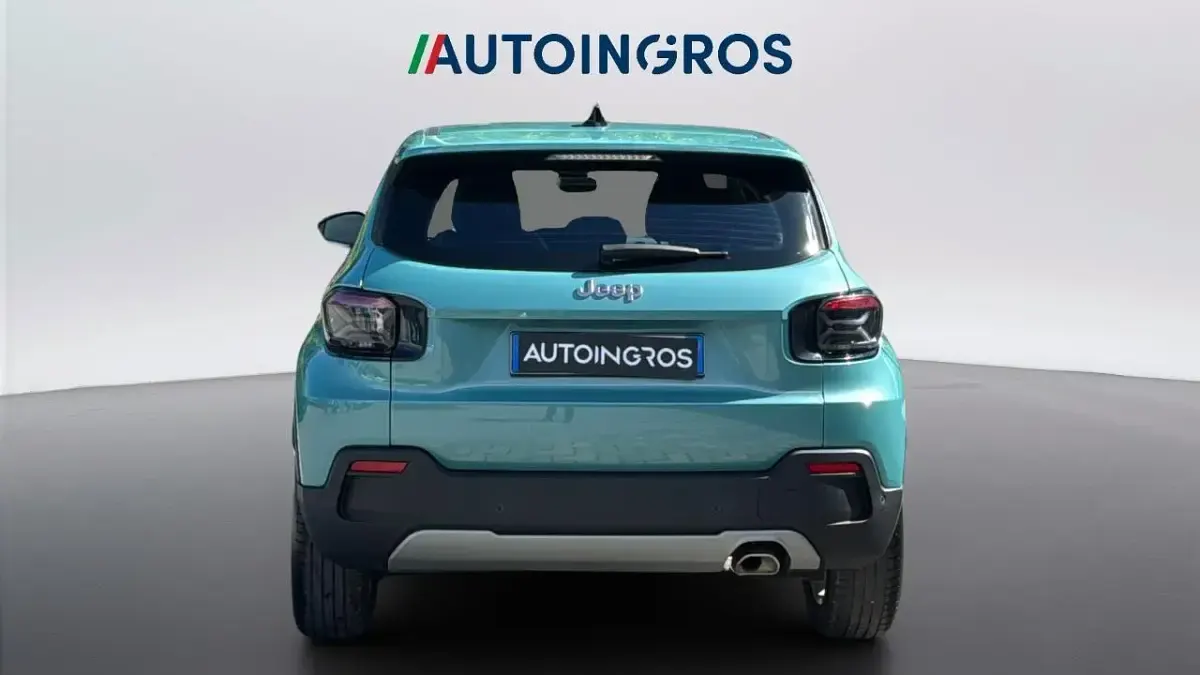 Usata Jeep Avenger Altitude 101 CV (74 kW) 2024 Bianco SUV