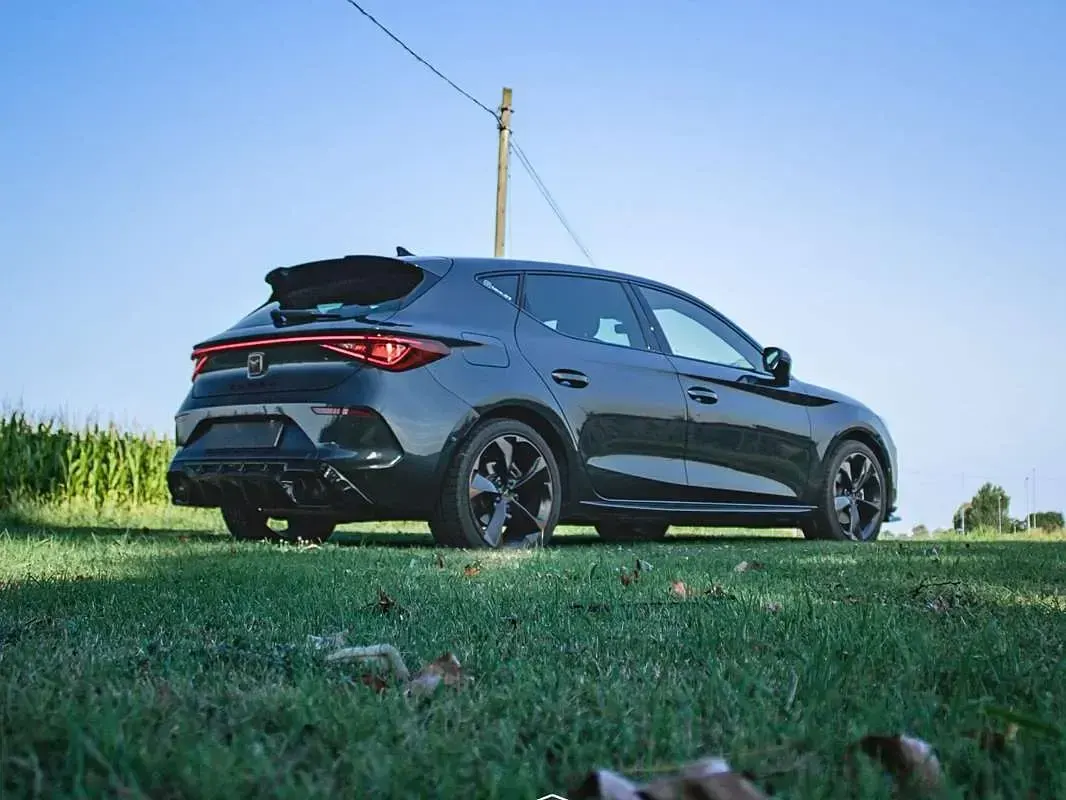 Usata Cupra Leon 150 CV (110 kW) 2023 Grigio Berlina