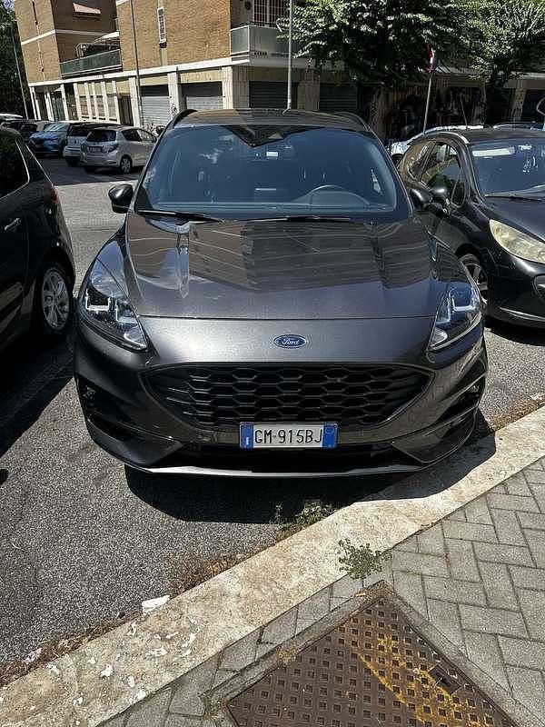 Usata 2022 Ford Kuga ST-Line SUV | 23.500 € (Buon prezzo) - Immagine 1/4