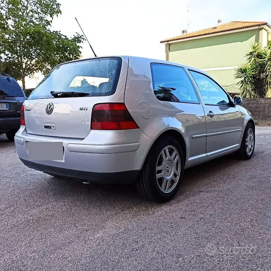 Usata VW Golf III GTI 150 CV (110 kW) 1998 Grigio Berlina