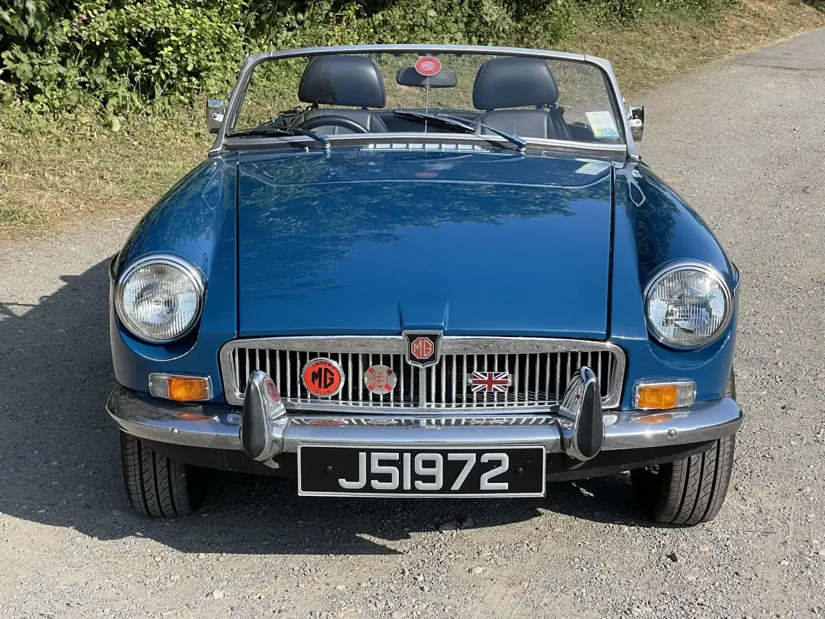 Usata MG B 96 CV (70 kW) 1970 Blu Cabrio