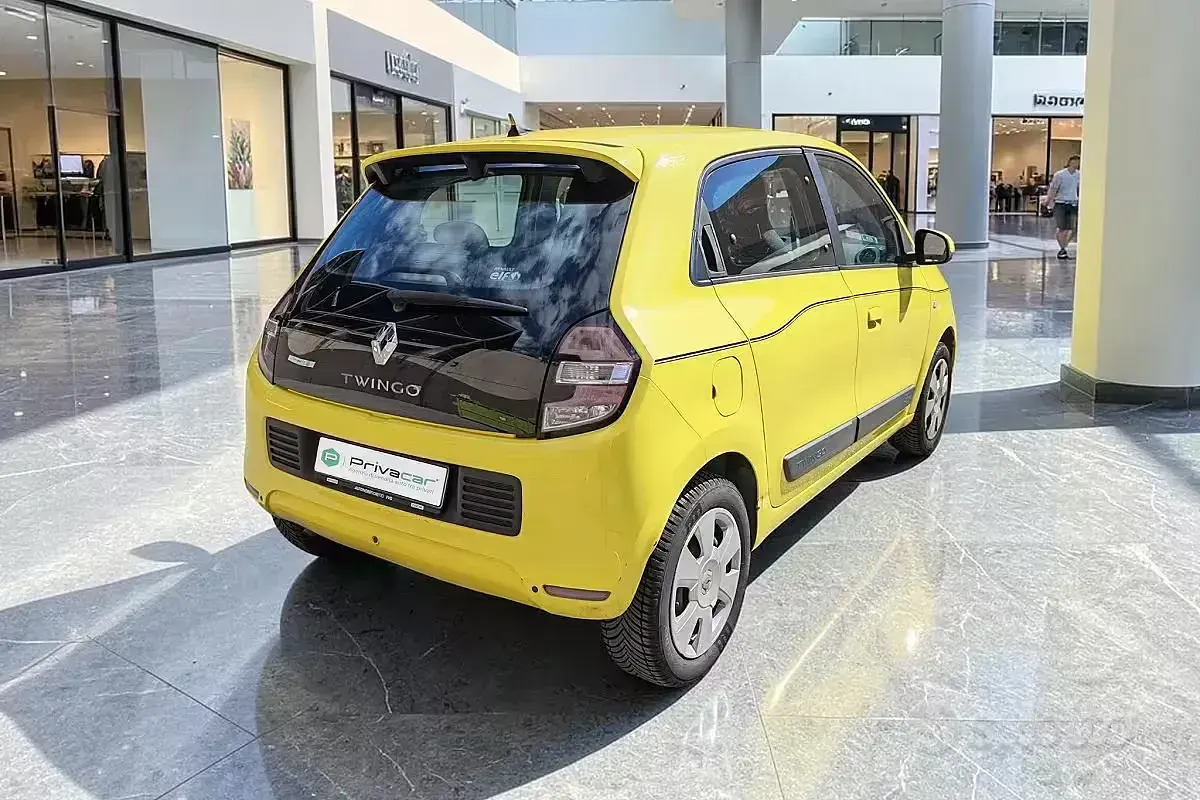 Usata Renault Twingo SE 69 CV (50 kW) 2016 Giallo Utilitaria