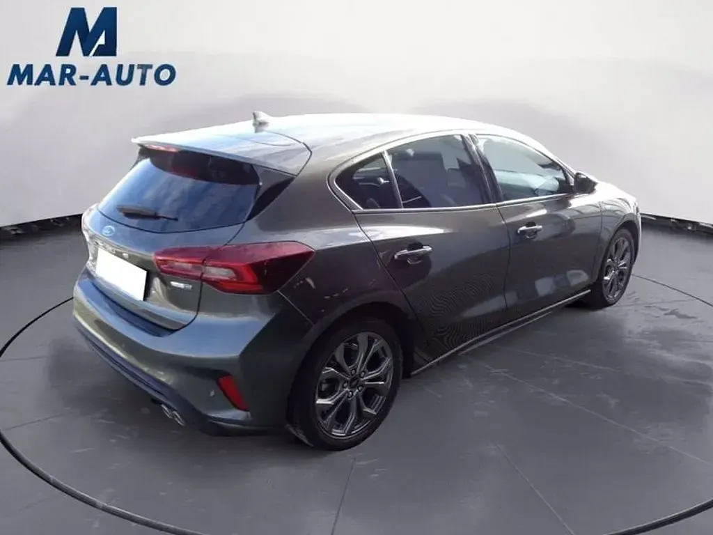 Usata Ford Focus ST-Line 125 CV (91 kW) 2023 Grigio Berlina