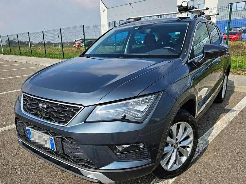 Usata Seat Ateca 116 CV (85 kW) 2016 Grigio SUV