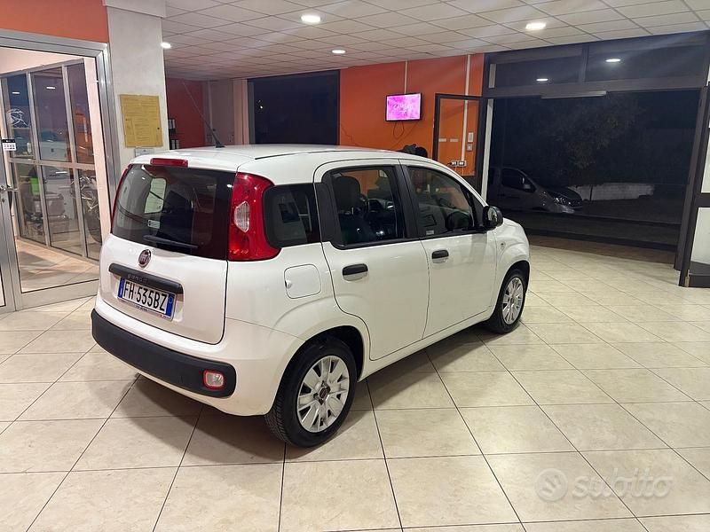 Usata Fiat Panda Lounge 69 CV (50 kW) 2017 Bianco Berlina