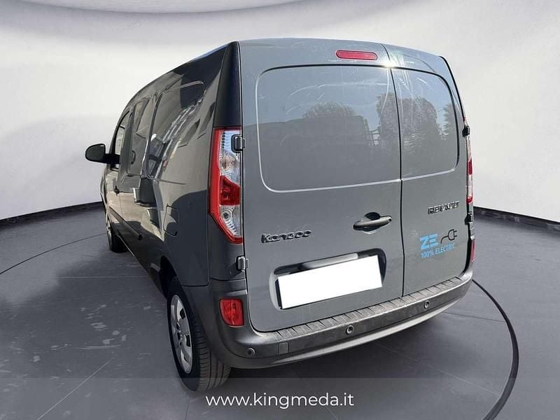 Usata Renault Kangoo 44 kW (60 CV) 2021 Grigio Monovolume
