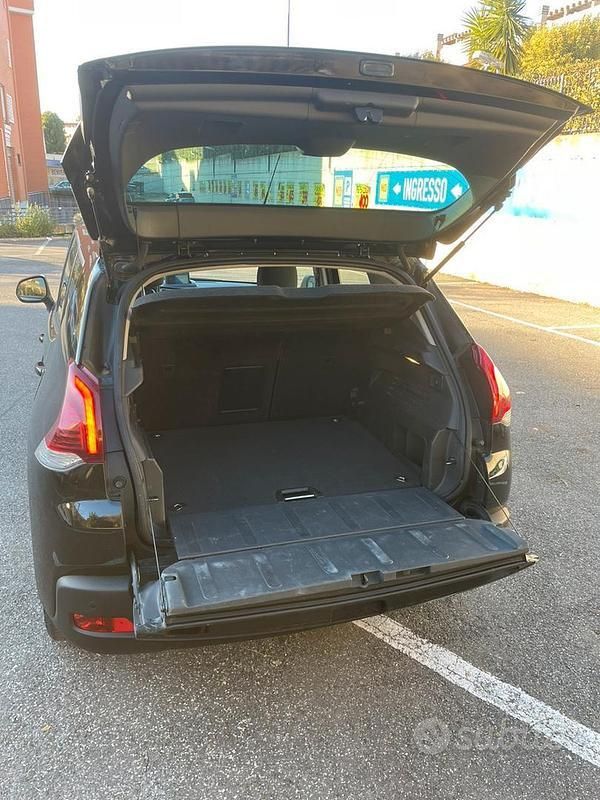 Usata Peugeot 3008 115 CV (84 kW) 2013 Nero Monovolume