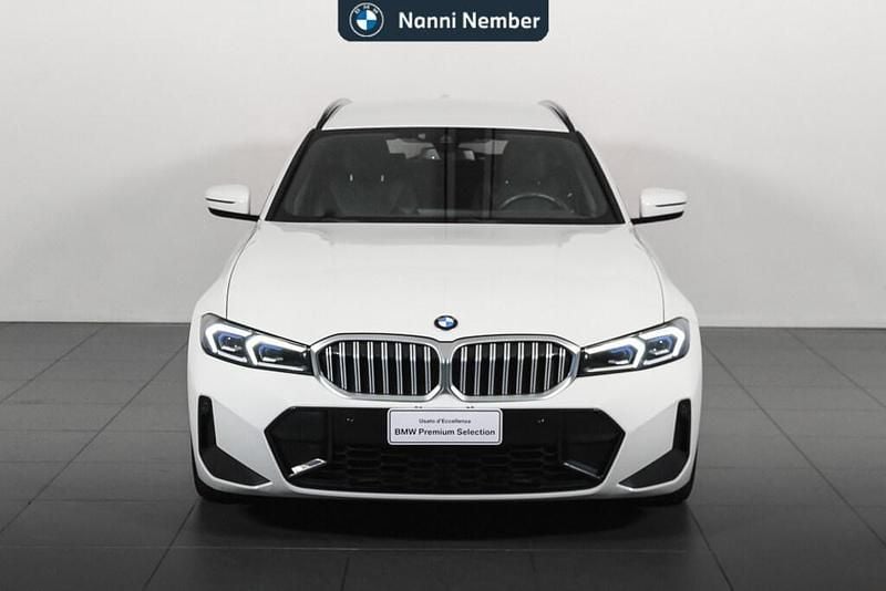 Usata BMW 330e M Sport 285 CV (209 kW) 2022 Bianco Station wagon