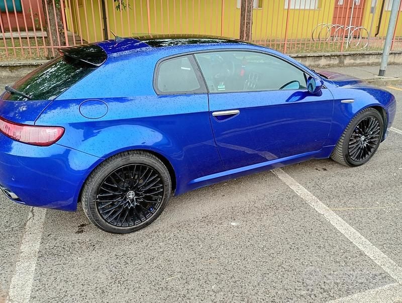 Usata Alfa Romeo Brera 185 CV (136 kW) 2006 Blu Coupé