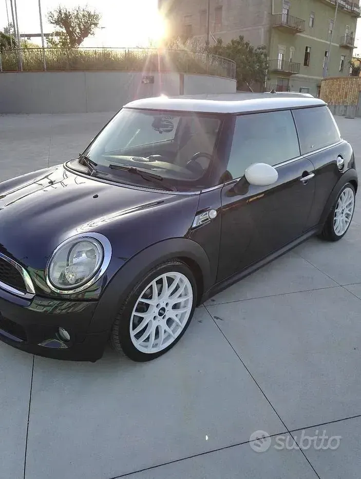 Usata Mini Cooper 120 CV (88 kW) 2006 Blu Utilitaria