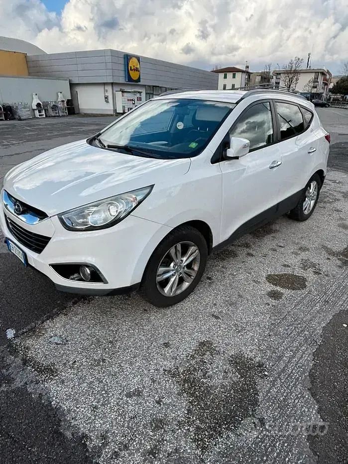 Usata Hyundai ix35 136 CV (100 kW) 2011 Bianco SUV