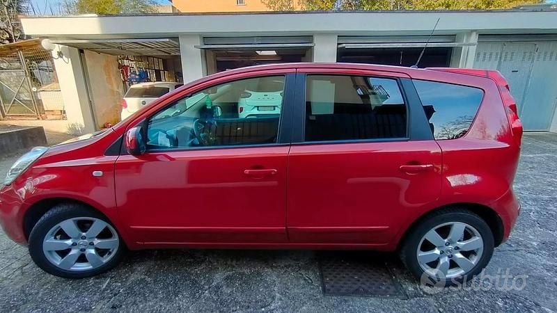 Usata Nissan Note 88 CV (64 kW) 2008 Rosso Monovolume