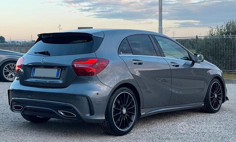 Usata Mercedes A180 AMG 2015 Grigio Berlina