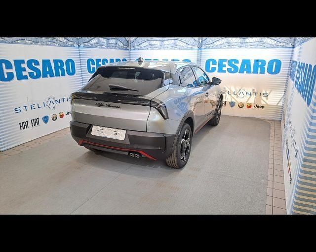 Nuova Alfa Romeo Junior Edizione Speciale 136 CV (100 kW) 2025 Grigio arese SUV