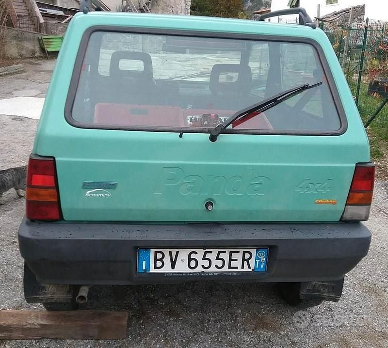 Verde Usata 2002 Fiat Panda 4x4 Due volumi | 5000 € - Immagine 1/4